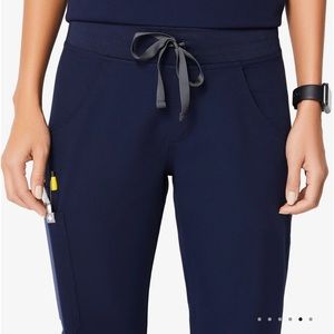 Figs Kade Cargo Pants - Navy
